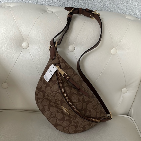 Coach Monogram Crossbody/Fanny pack or waist bag, adjustable strap. New With Tag - Picture 1 of 17